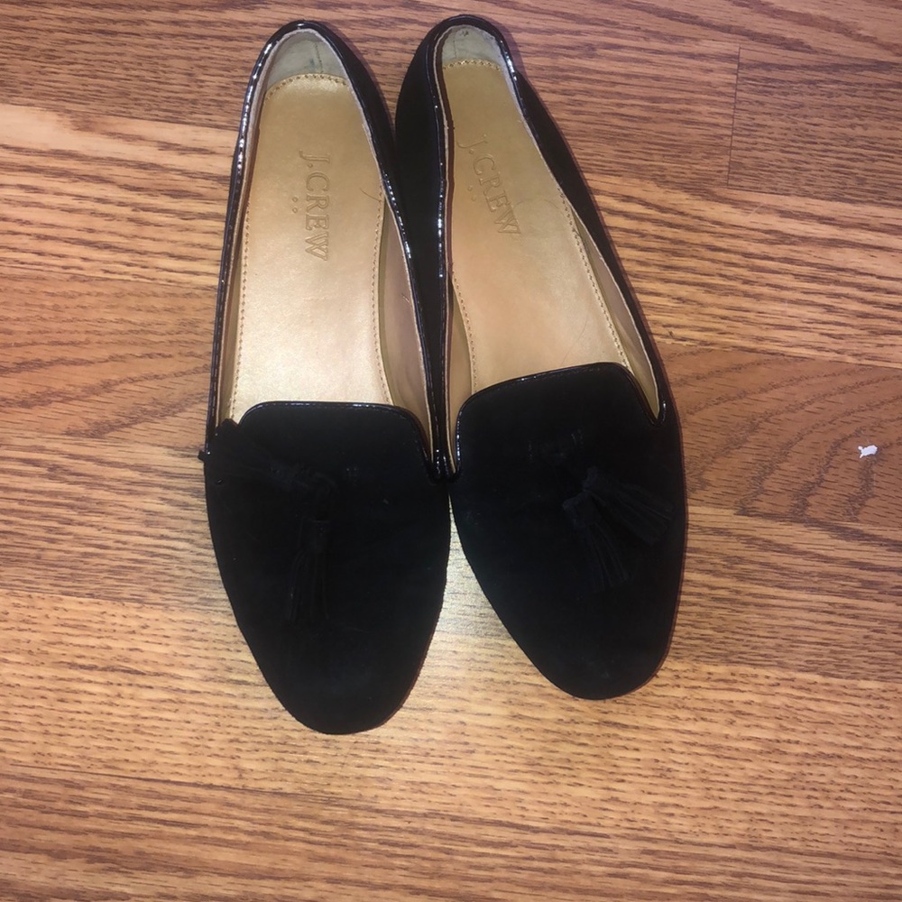 Suede loafers with tassel